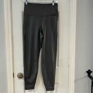 Yogalicious Faux
Leather Gray Lady Love Ankle High Rise
Tights Medium